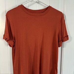 Women’s short sleeve tshirt